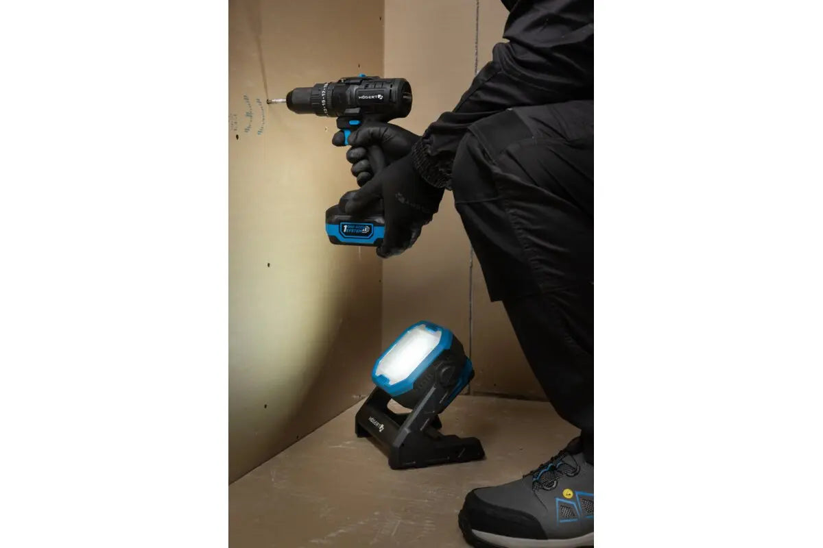 LED Arbeidslampe 18V 2400lm 18V HT2E237-0FL