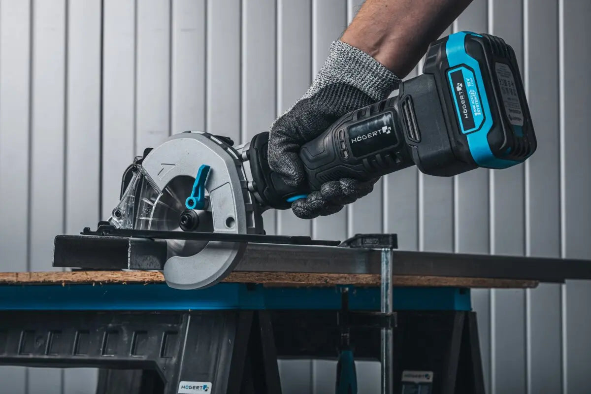 Batteridrevet metallkap 18V – børsteløs, 120 mm HT2E261-0RMS