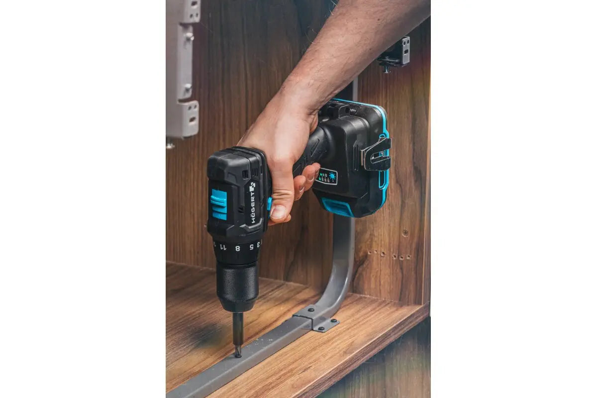 Batteridrill/Bormaskin Børsteløs 40Nm 18V HT2E229-0HD